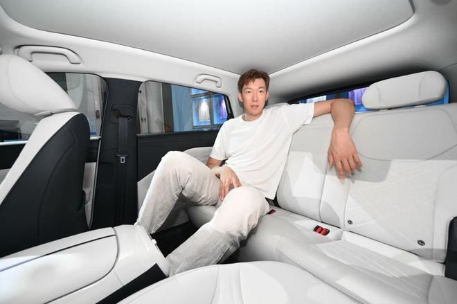 电极狐T1联手大张伟让生活闪闪发光pg模拟器试玩上市628万起精品纯(图13) 电极狐T1联手大张伟让生活闪闪发光pg模拟器试玩上市628万起精品纯(图13)